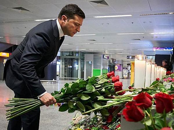 نخست وزیر اوکراین: به هر یک از خانواده های قربانیان سقوط هواپیما 8350 دلار غرامت پرداخت خواهد شد ، دیپلماتهای ما همزمان در حال آنالیز چگونگی دریافت غرامت از ایران هستند