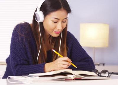 آیا درس خواندن با آهنگ باعث افزایش قدرت یادگیری می گردد؟