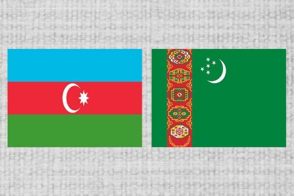 خبرنگاران باکو و عشق آباد تفاهمنامه توسعه مشترک میدان نفتی در خزر امضا کردند