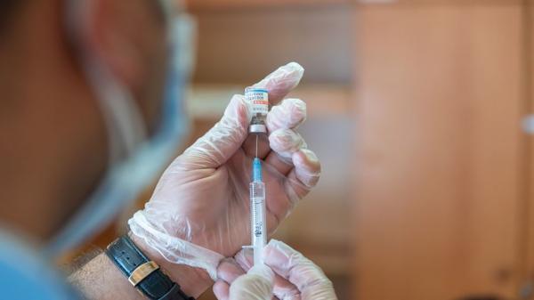 شروع واکسیناسیون تمام دانشجویان کشور از هفته آینده